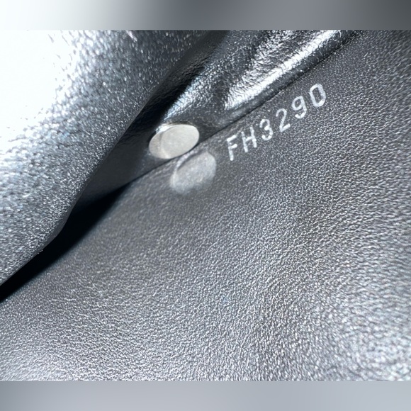 Louis Vuitton Discovery Eclipse wallet - Picture 7 of 12